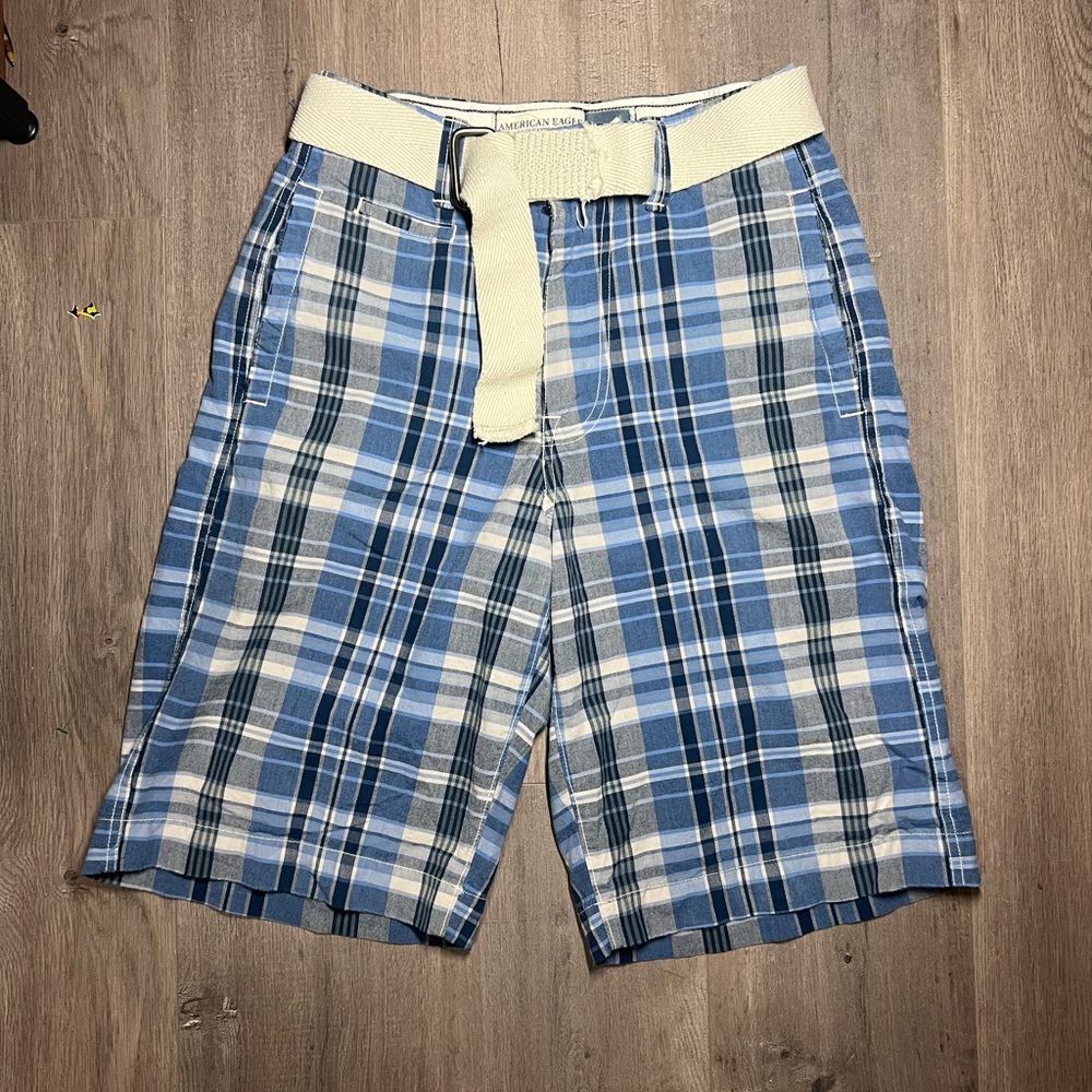 Vintage American Eagle Outfitters Blue and White Plaid Shorts